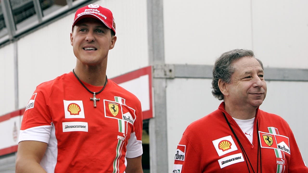 Michael Schumacher y Jean Todt, en una imagen previa al Gran Premio de Mónaco de 2007.