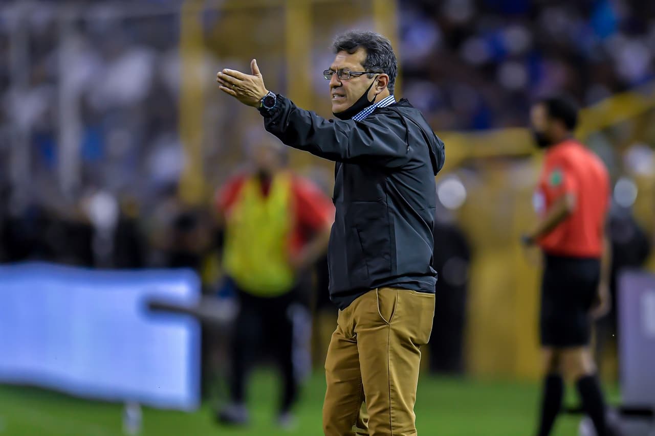 Hugo Pérez: "Sí veo a El Salvador peleando el cuarto boleto"