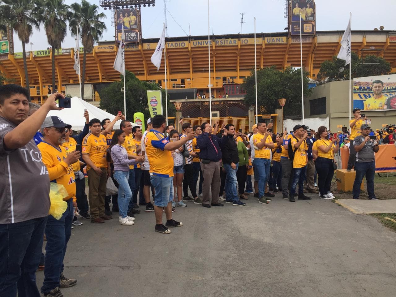 Después del 1-1 en la ida, los fanáticos de Tigres llegan al 'Volcán' para el juego de vuelta de Cuartos de Final del Clausura 2019 contra Pachuca.
