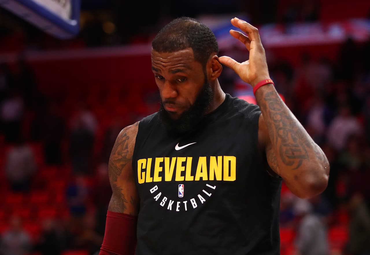 Revolución récord: en una hora, los Cavs de LeBron James sumaron a cuatro jugadores y sacaron a seis