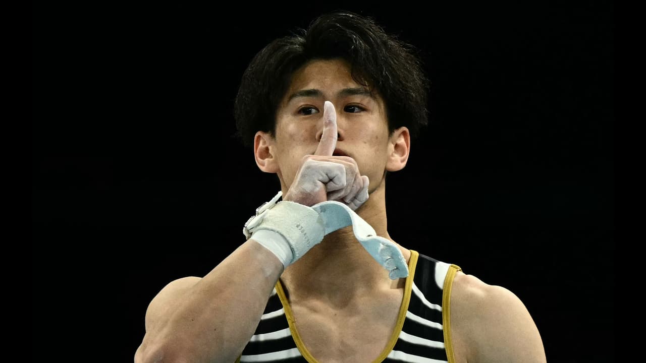 ¡Silencio! El gesto que conmovió en la gimnasia de Paris 2024 antes de un oro