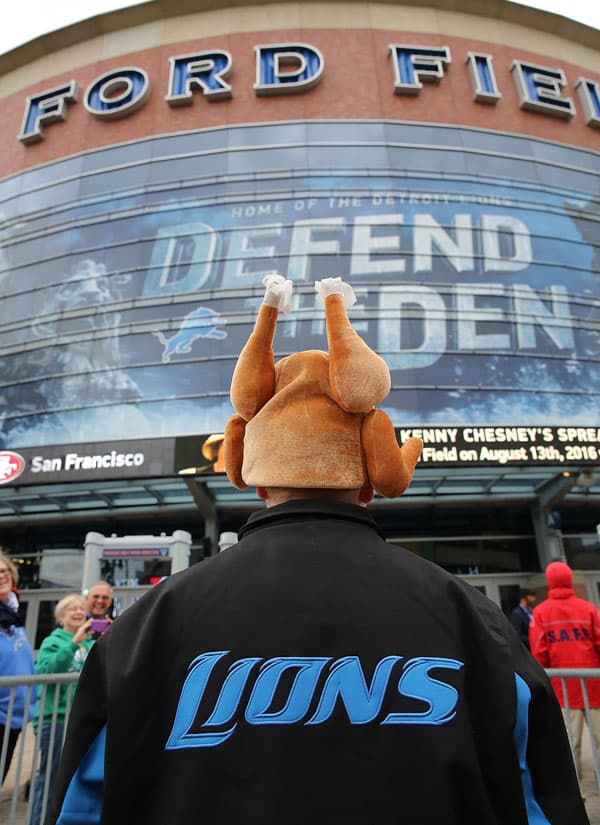 La jornada del Día de Acción de Gracias, que abrió la Semana 12 NFL, es un clásico que los fans no pueden dejar pasar. ¡Checa cómo lo disfrutaron!