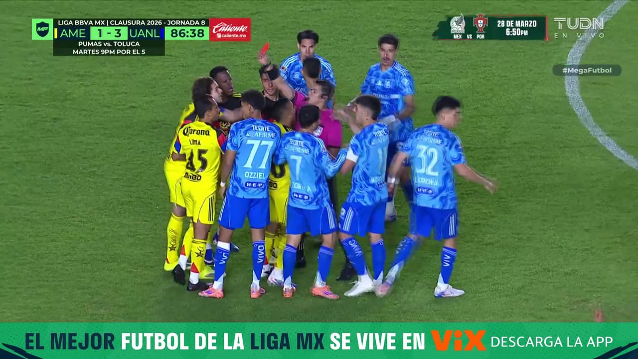 ¿Era tarjeta roja? ¡Vinicius Lima se va expulsado a los pocos segundos de entrar al campo!