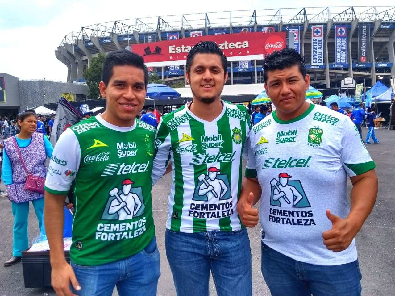 Fanáticos de León previo al encuentro ante Cruz Azul por la jornada 5 del Apertura 2018 de la Liga MX en el Estadio Azteca.