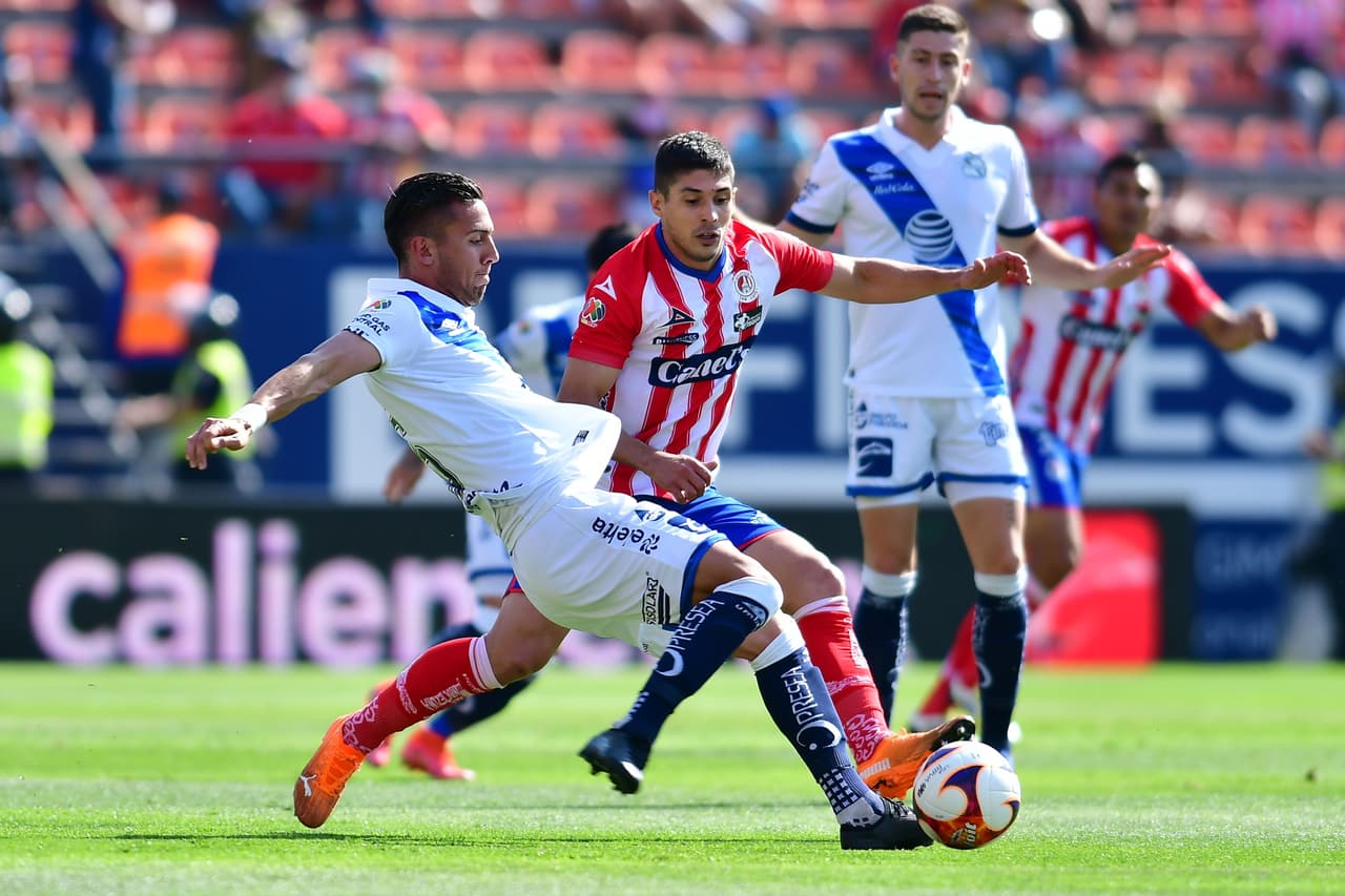 Santiago Ormeño, Christian Tabó, Daniel Álvarez y Guillermo Martinez son los encargados de marcar en la victoria 1-4 del Puebla sobre el Atlético San Luis.