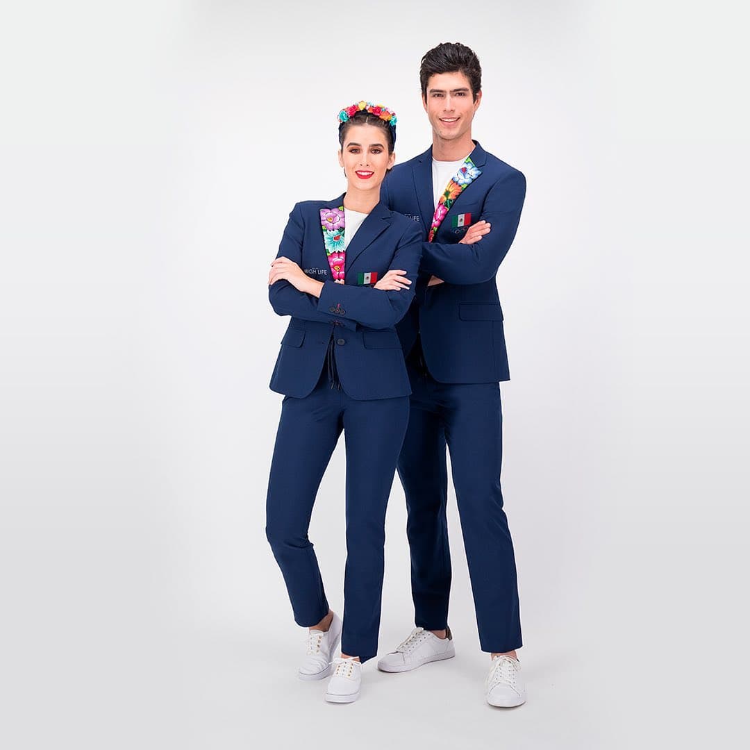 La delegación mexicana vestirá los trajes High Life con un bordado de flores tradicionales del Itsmo de Tehuantepec.