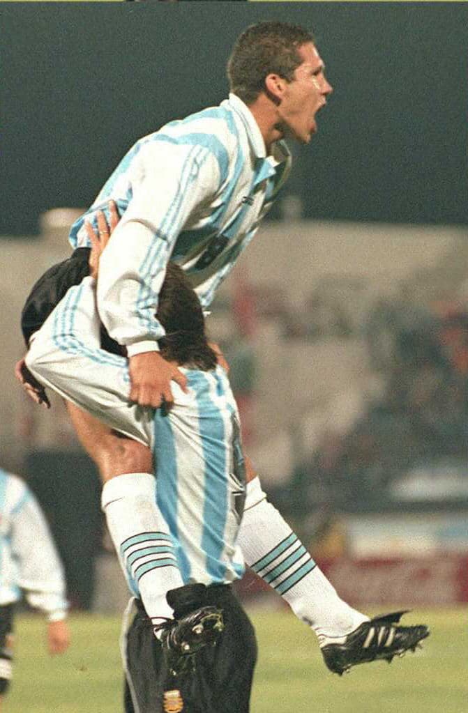 Batistuta y Simeone eran jugadores que lo daban todo por la camiseta albiceleste con una insaciable hambre de triunfo.