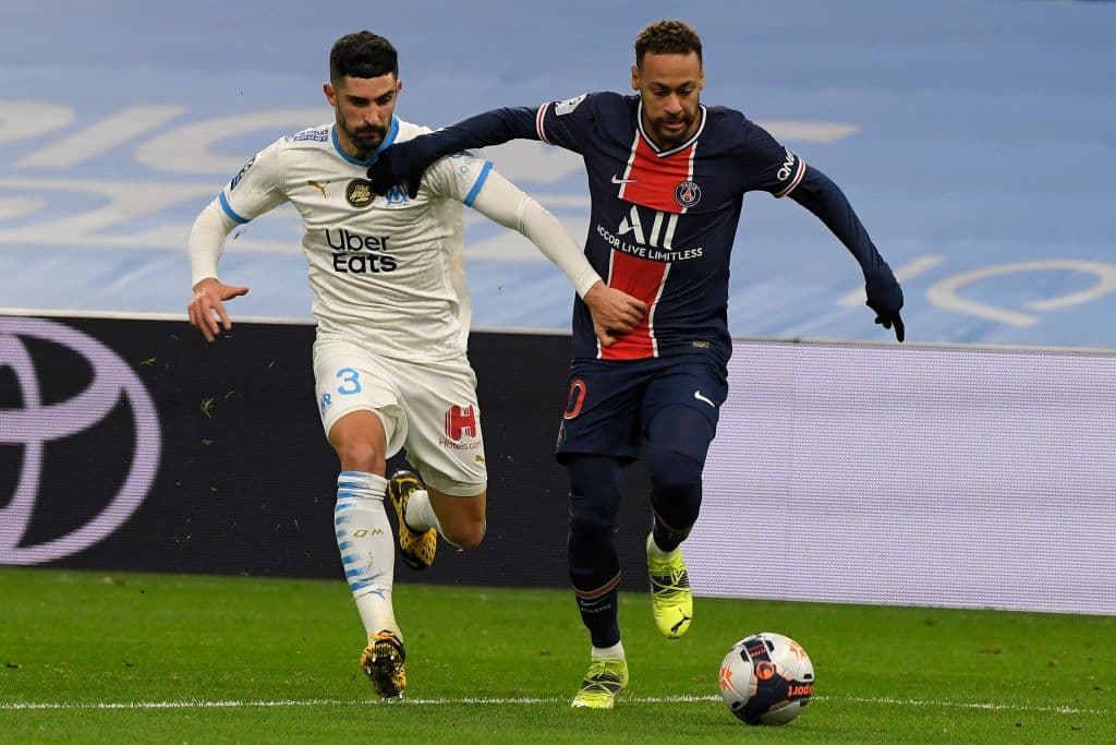 La jornada 24 del futbol francés cerró con 7 victorias, Stade Brestois 29 venció 2-1 a Bordeaux, Montpellier se impuso en casa 4-2 al Dijon, Nimes Olympique perdió en su estadio 3-4 frente al Mónaco, Nice goleó 3-0 a Angers, Sain Etienne se impuso por la mínima a Metz, Nantes cayó en casa frente al líder Lille 0-2 y el PSG salió victorioso en su visita al Olympique de Marseille.