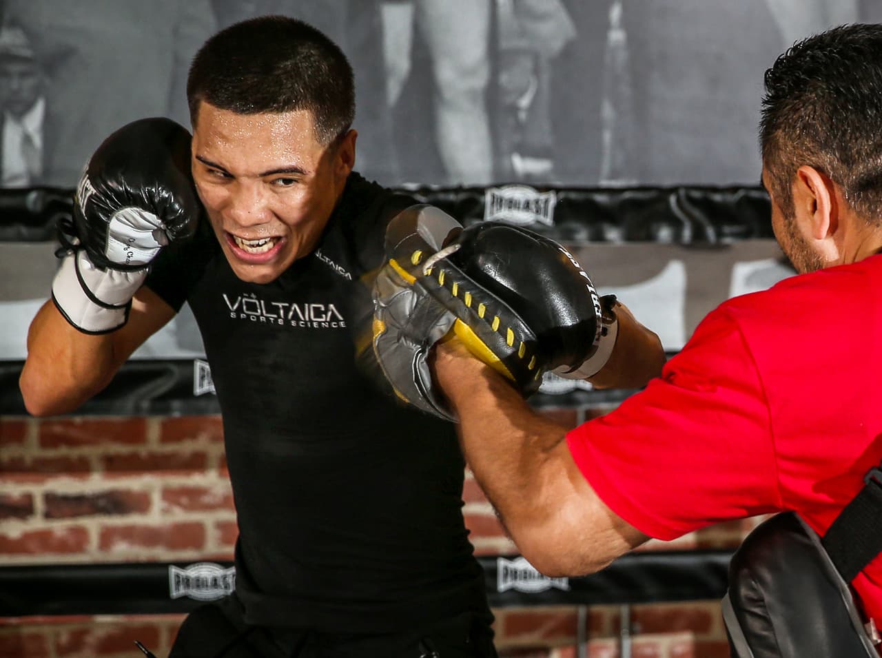 Oscar Valdez, Gilberto 'Zurdo' Ramírez y Evgeny Gradovich echan lumbre y están listos para sus combates del próximo 9 de abril en Las Vegas.