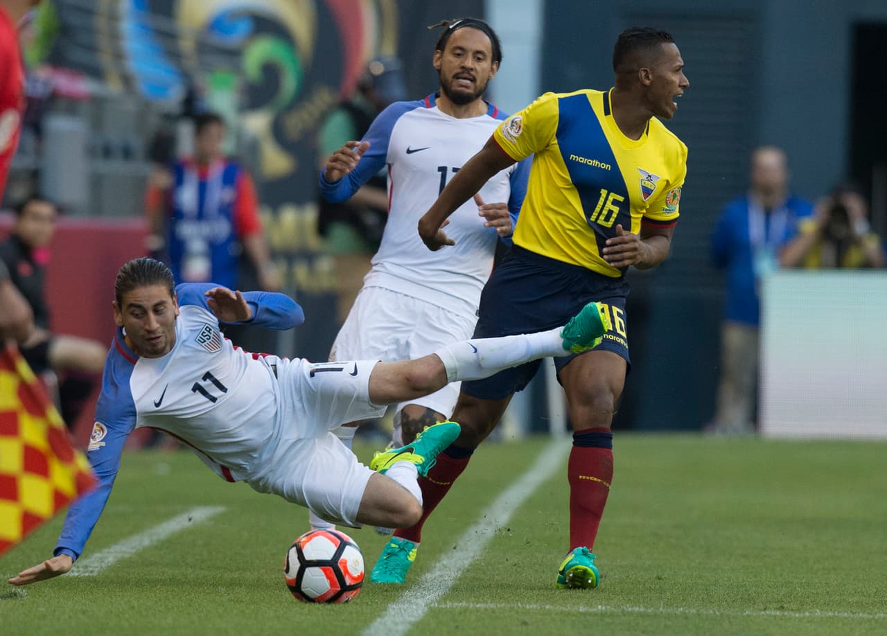 Antonio Valencia. Rating Total: 20.