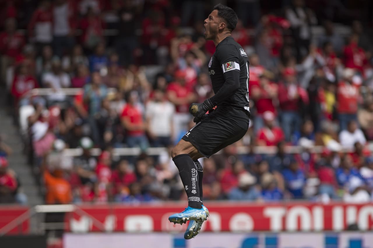 Empate de último minuto entre el Cruz Azul y el Toluca dejan marcador de 3-3 en esta jornada. Doblete por parte de Leonardo Fernández de Toluca y gol de Alexis Canelo, por Cruz Azul marcaron Santiago Gimenes, Elías Hernández y Jonathan Rodríguez.