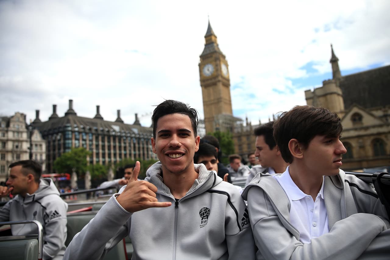Un día antes del comienzo del evento, los jugadores tuvieron un tour por Londres.