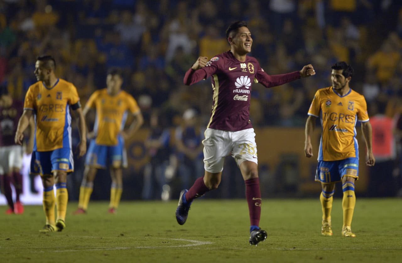 Debutó de la mano de Ricardo La Volpe y metió un gol en la final del Apertura 2016 ante Tigres.