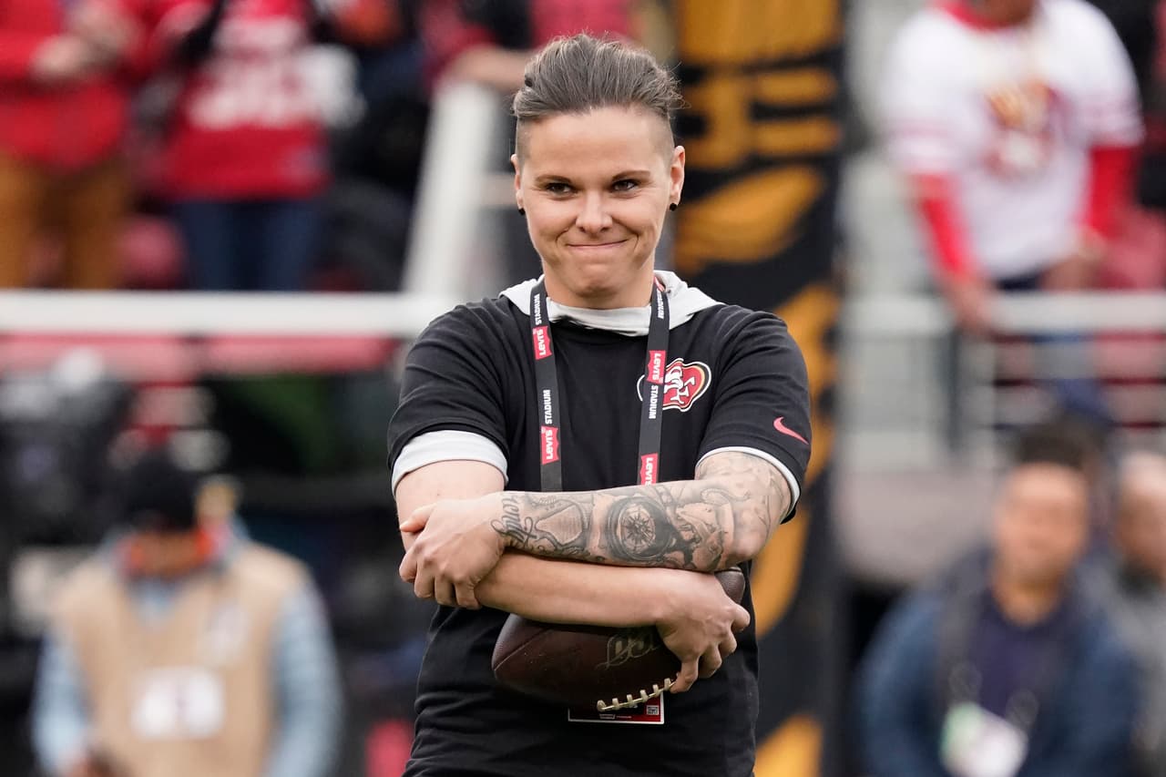 Por esta razón Katie Sowers hará historia en el Super Bowl LIV
