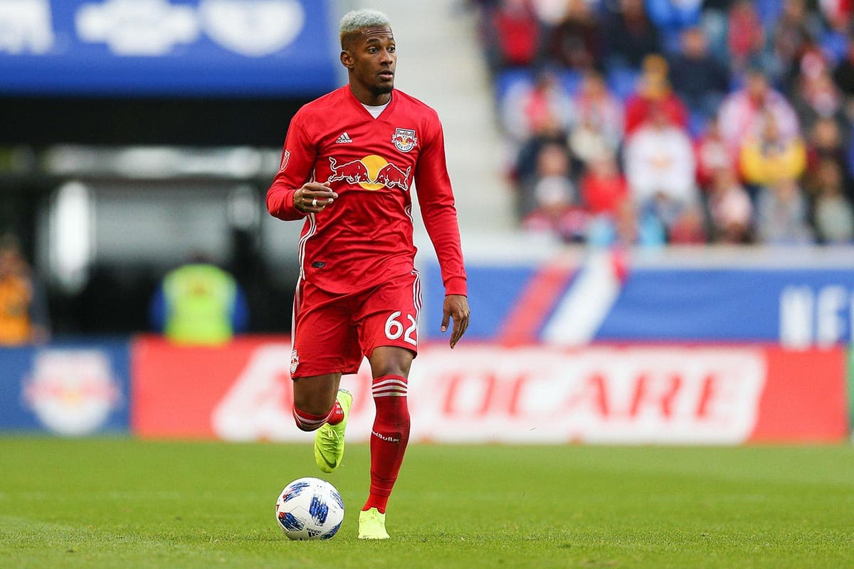 En New York Red Bulls encontramos al primer jugador mundialista latinoamericano en las Finales de Conferencia, el panameño 
<b>Michael Murillo.</b>