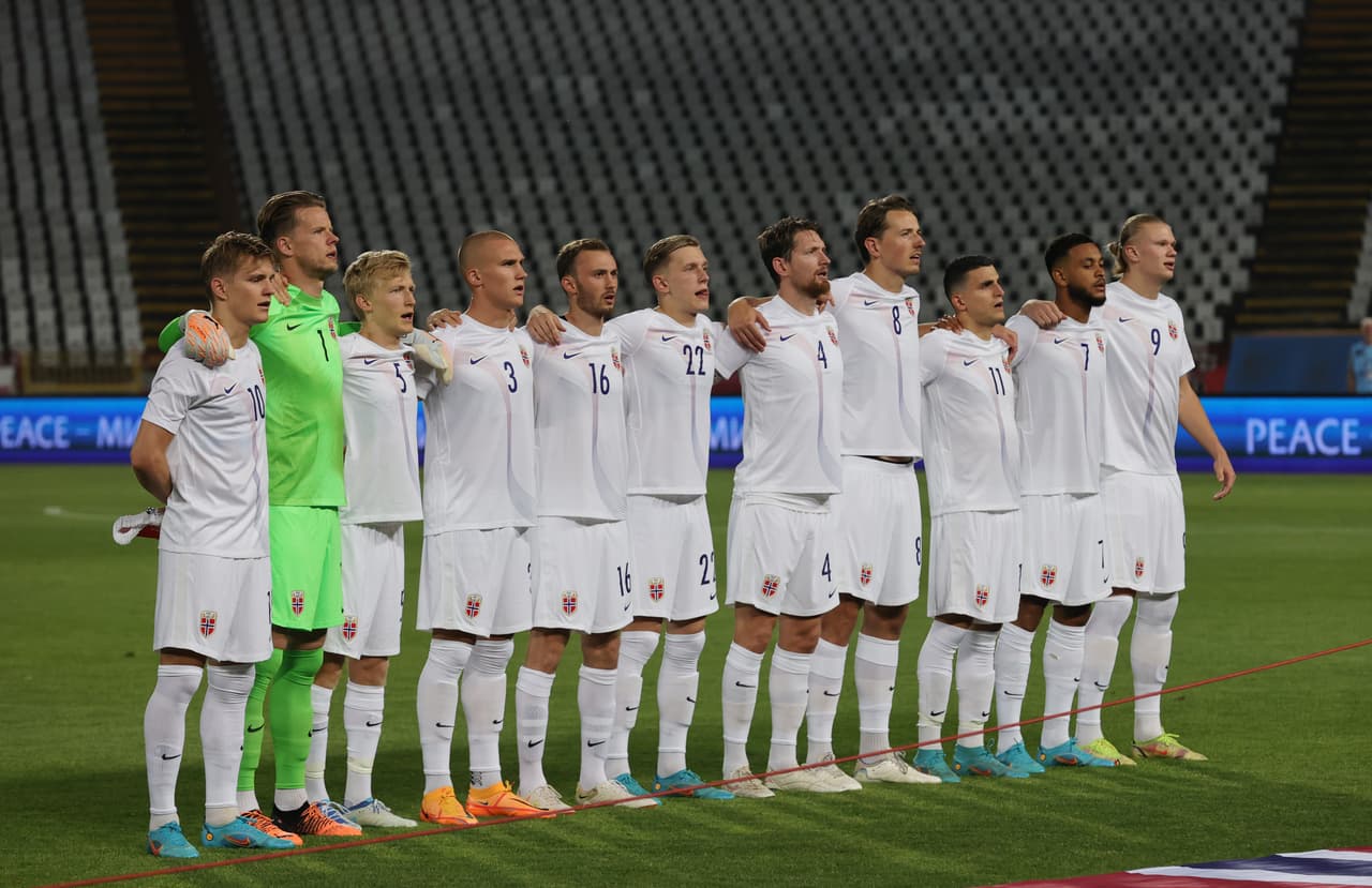 La Selección de Noruega derrotó a Serbia con una anotación slitaria de Erling Haaland.