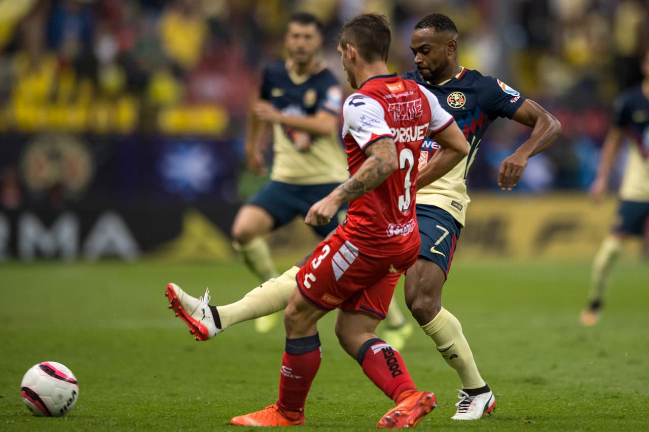 Salvo un par de llegadas jarochas en los primeros 20 minutos, el resto del juego fueron pocas las jugadas de peligro que lograron armar los visitantes.