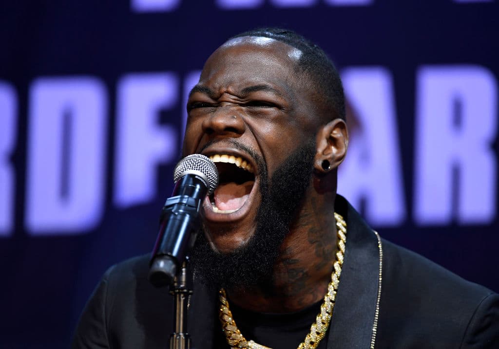 Entre sonrisas y bromas, Deontay Wilder y Tyson Fury presentaron la segunda pelea por el título mundial de los pesados que ostenta Wilder, será en febrero.