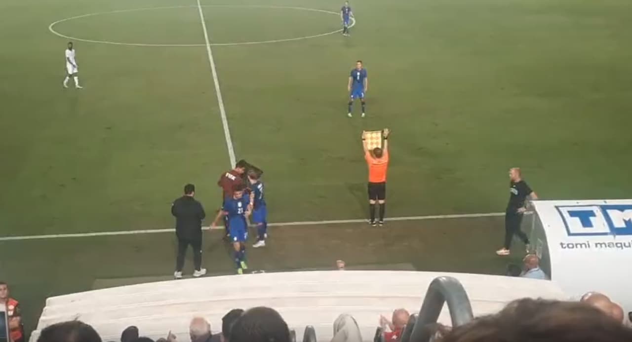 Gio Reyna sale de cambio del USMNT-Arabia Saudita por precaución 