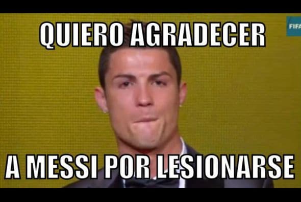 La entrega del Balón de Oro tuvo fue el pretexto para burlarse del Traje de Messi y la emoción de CR7 por llevarse el galardón.