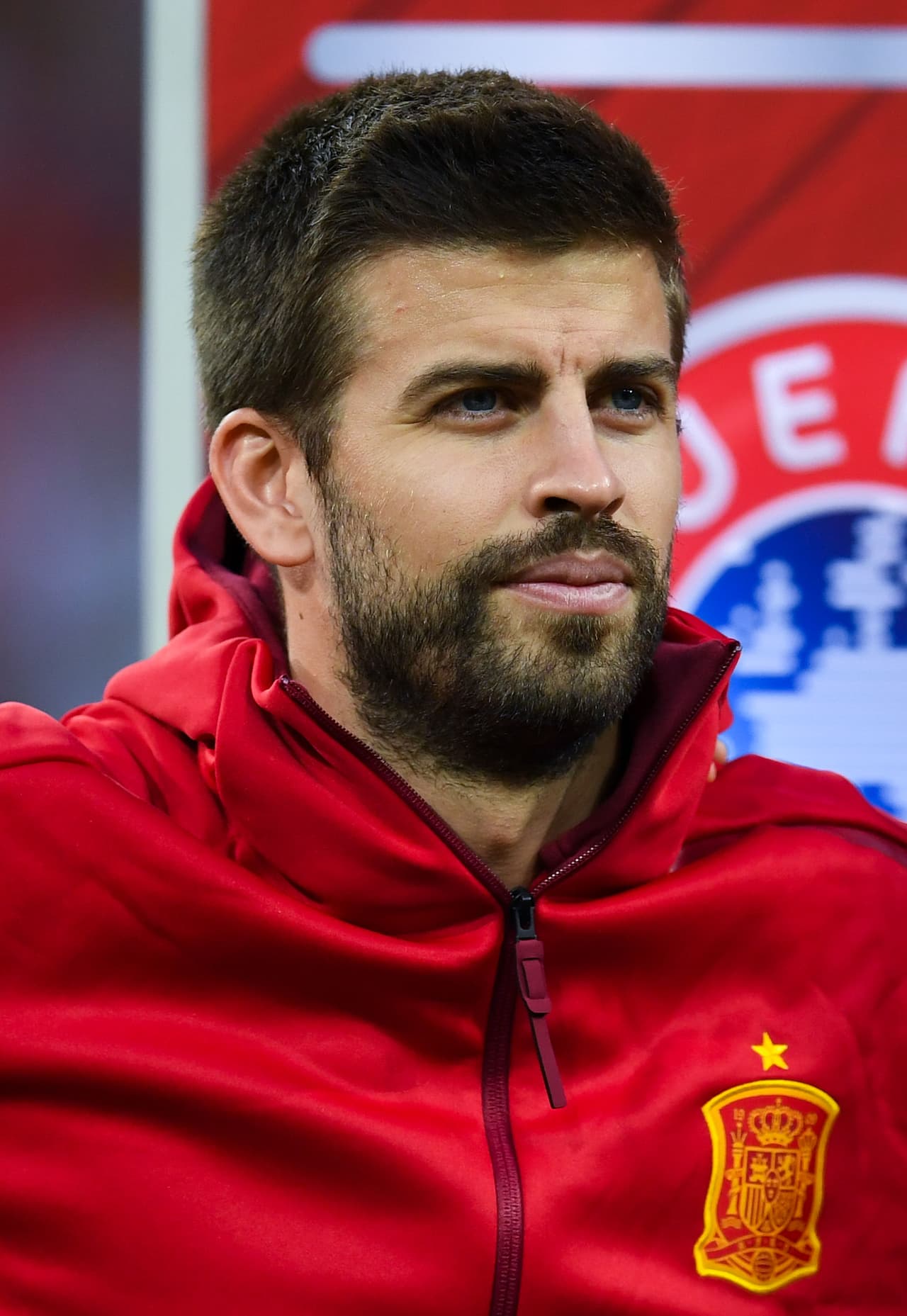 Gerard Piqué, jugador el F.C. Barcelona, también apoya el referéndum catalán y en parte por eso se ha ganado varios enemigos en la afición cada vez que juega con la selección de España.