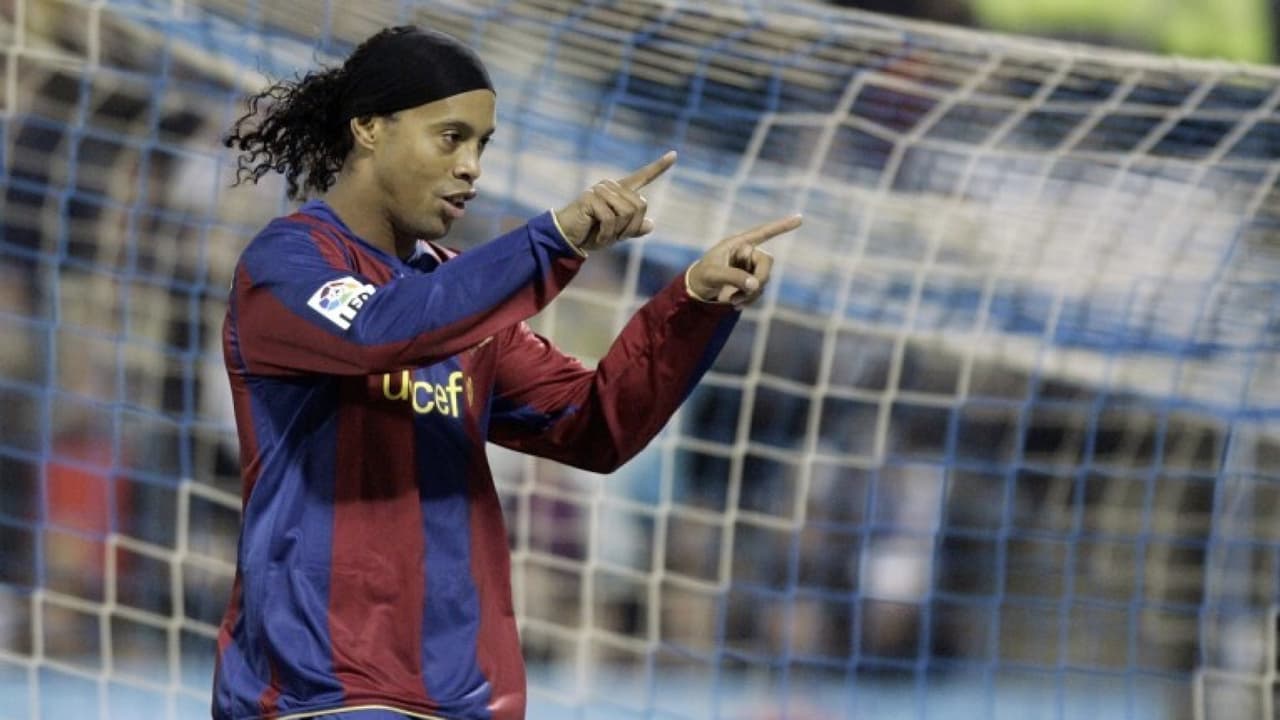 El United tenía arreglado a Ronaldinho y al final se fue al Barça

