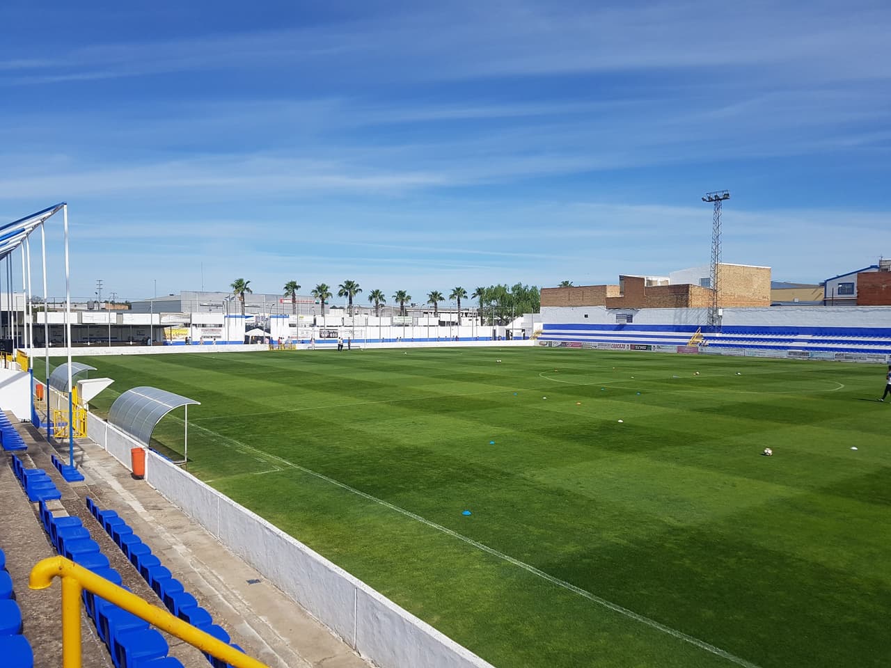 Este es el estadio en el que Adrián San Miguel entrenó este verano. Estuvo cerca de firmar por el Valladolid pero al final recaló en el conjunto Red.