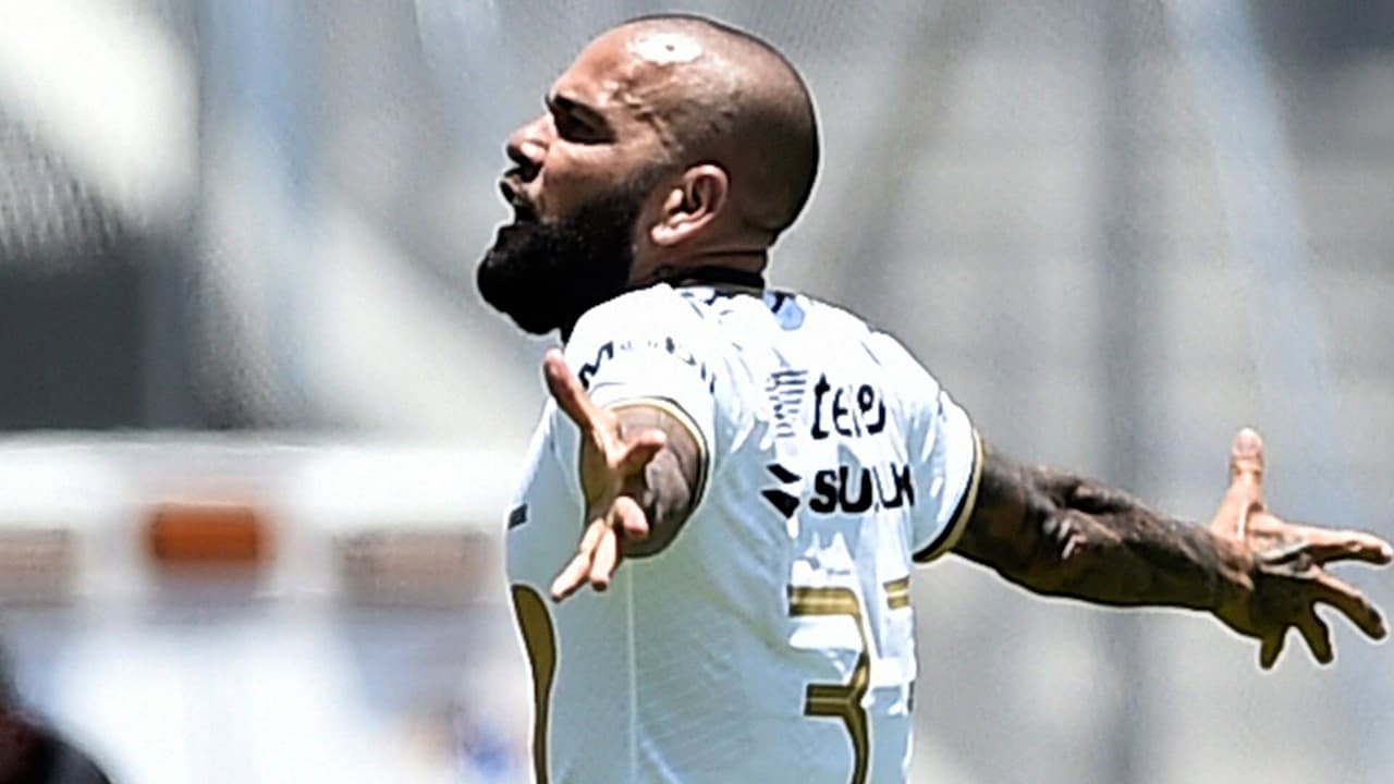 Dani Alves responde a críticas de Rivaldo: "Hay que tenerlos bien puestos"