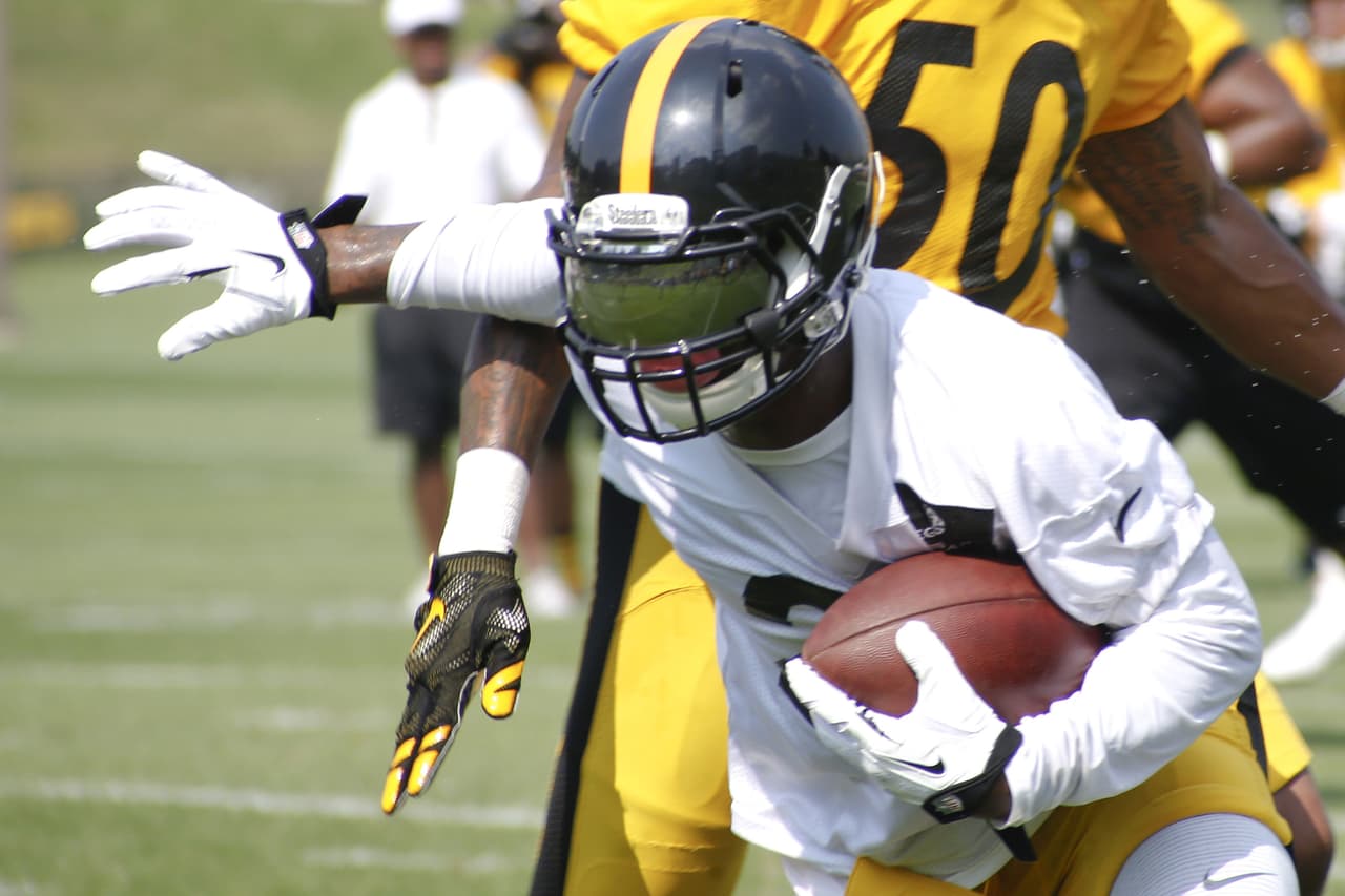 La NFL redujo la suspensión del corredor Le'Veon Bell de tres a dos juegos