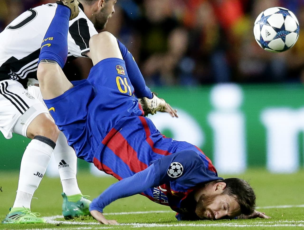 Lionel Messi despertó preocupación en el Barcelona vs. Juventus tras impactante caída