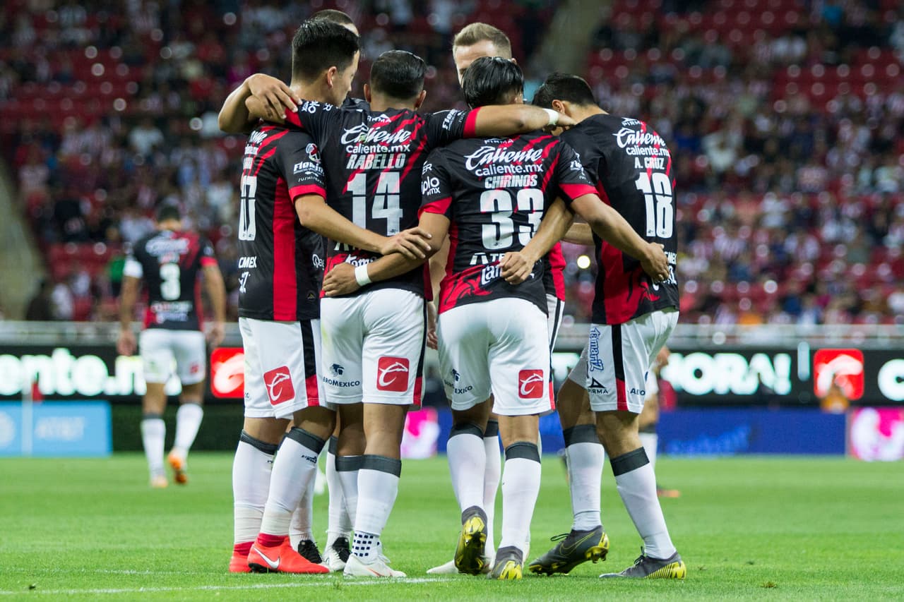 Con un buen trabajo defensivo y aprovechando el hombre de más, Lobos BUAP se llevó los tres puntos del Estadio Akron.