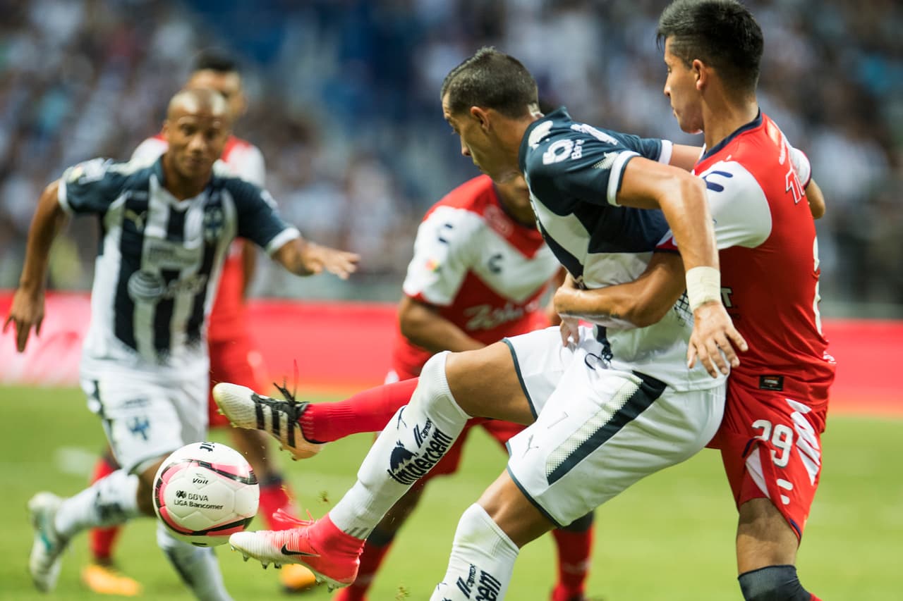 Un gol tan tempranero siempre condiciona el encuentro y Monterrey supo controlar las acciones a la perfección.