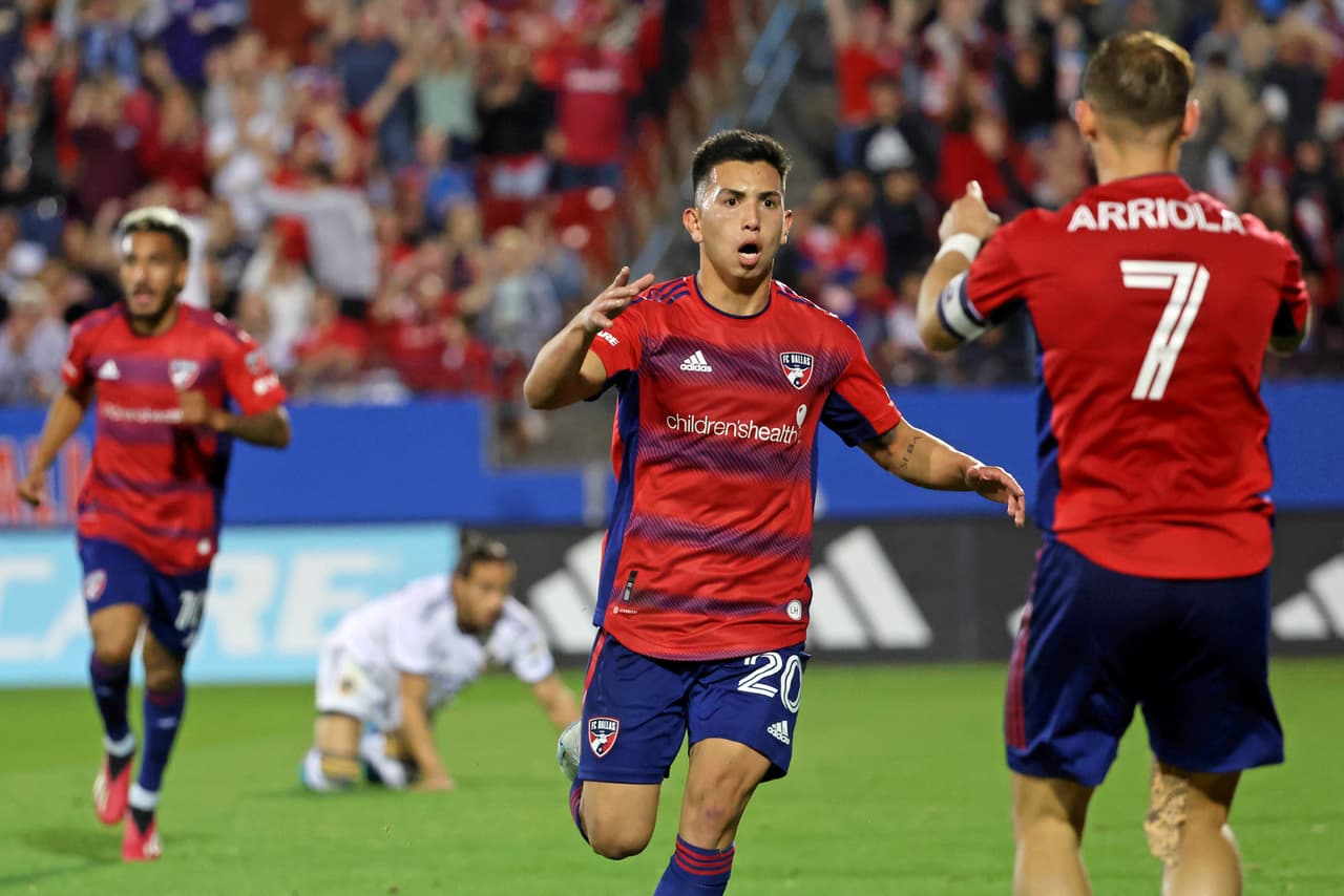 ¡FAVuloso tridente! Ferreira, Arriola y Velasco brillan ante un Galaxy sin Chicharito