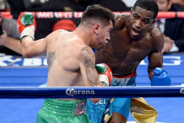 Broner se dedicó a contragolpear, caminar para atrás, sus ataques eran esporádicos.