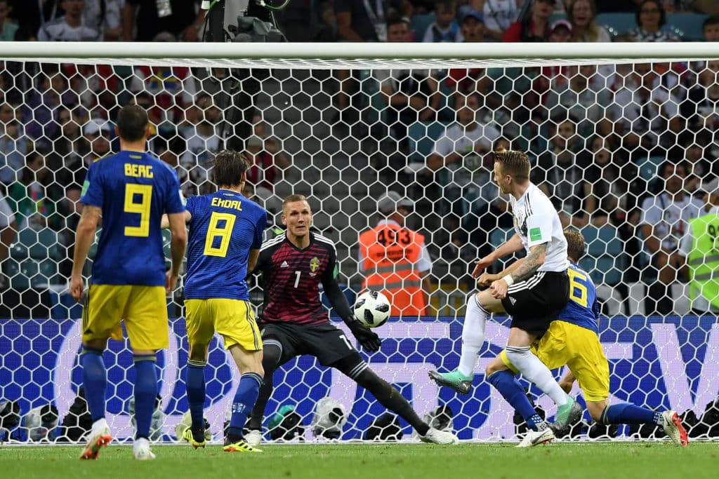 70.- Marco Reus (Alemania) al minuto 48. Alemania 1-1 Suecia.