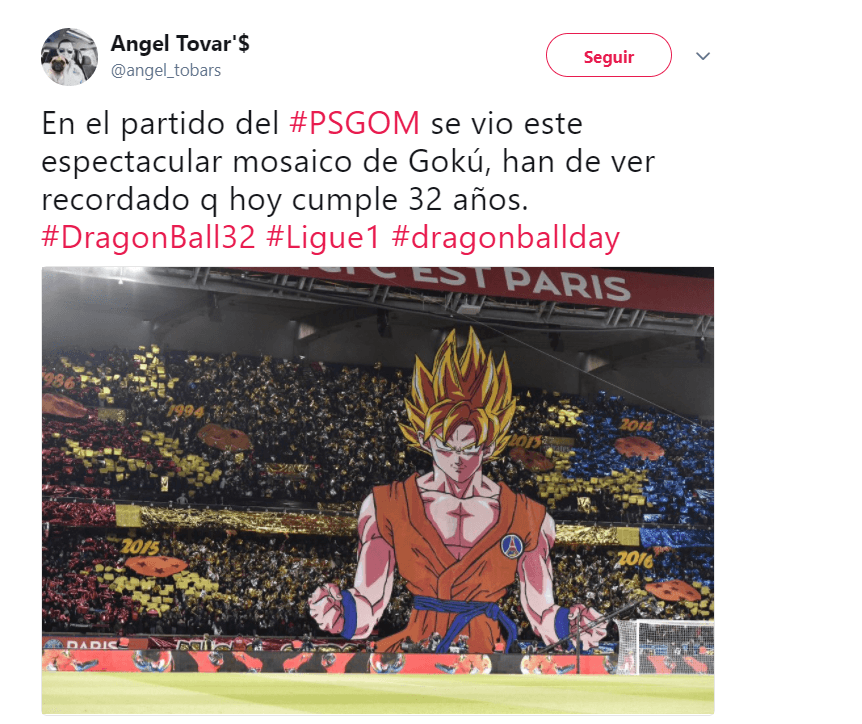 El PSG desplegó un magnífico mosaico para celebrar el número de ligas del equipo de la capital francesa, pero bien podría haber funcionado para festejar el día de Dragon Ball.