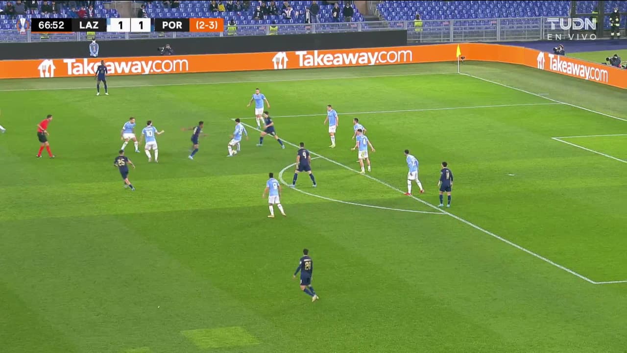 ¡TIRO ATAJADO! disparo por Galeno.