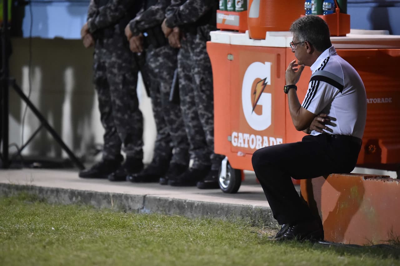 La comida picante. Ferretti ahora come sin problemas la picante comida mexicana, sin embargo admite que tardó seis meses en probar el chile.