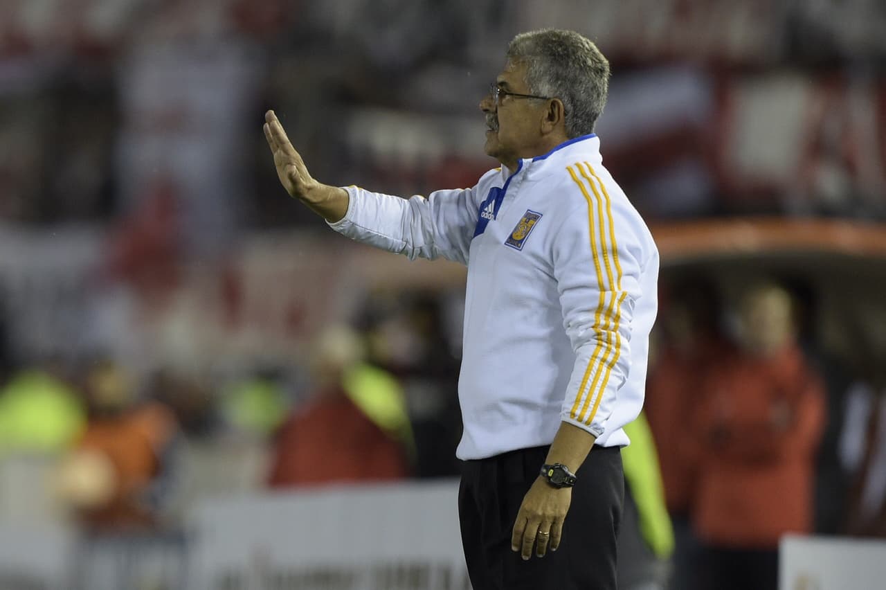 A pesar de ser emblema de Tigres, el ‘Tuca’ fue jugador histórico en Pumas y allí es el segundo goleador histórico, solo superado por Cabinho.