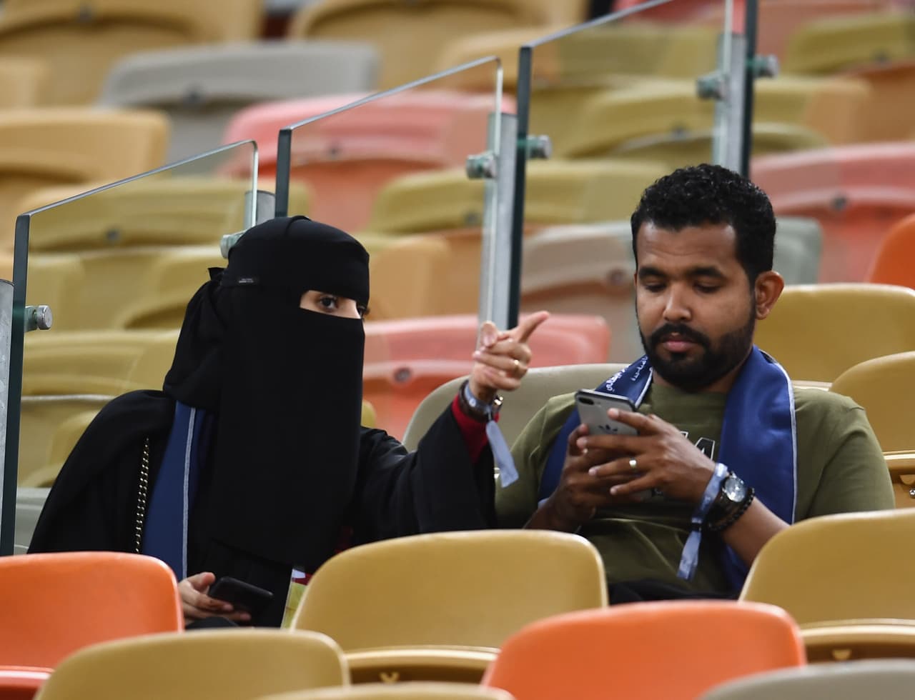 Los fanáticos de Jeddah (Arabia Saudita) se contagiaron de la fiesta de la Supercopa de Italia entre Juventus y Milán para darle un color especial al juego en el que los grandes definirán ese título.