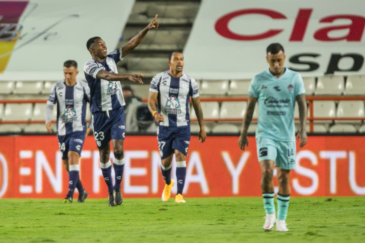 Con goles de Víctor Dávila, Óscar Murillo, Felipe Pardo y Víctor Guzmán, Pachuca logra impinerse 4-3 a Mazatlán en un entretenido encuentro.