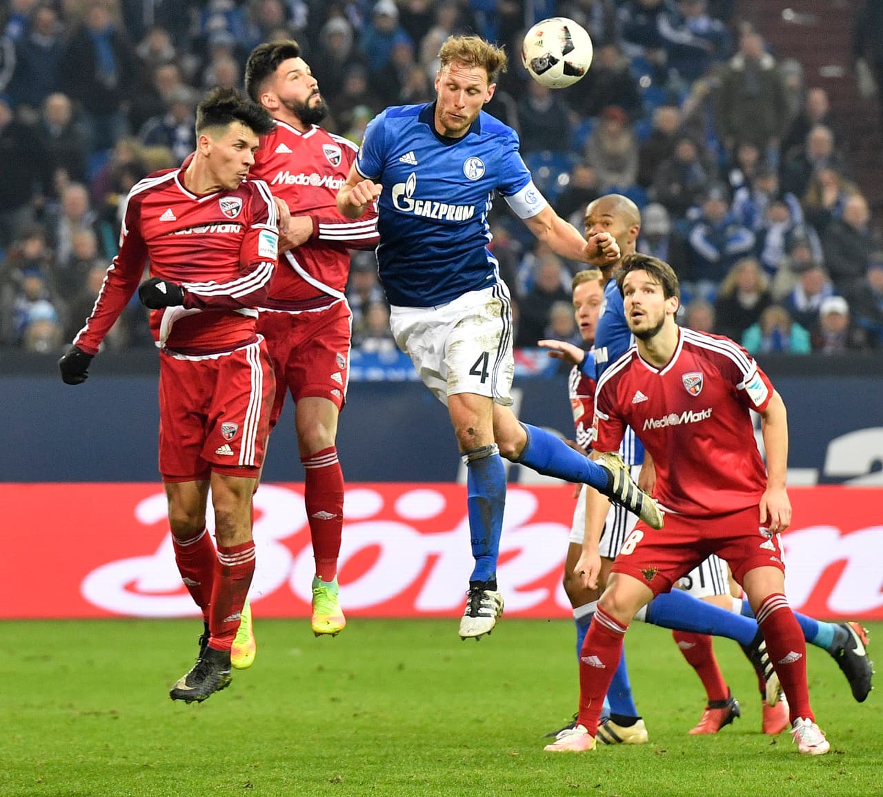 Bundesliga - Quien ya quedó condenado es el Ingolstadt que sumó 8 empates y 8 triunfos en toda la temporada. Solo le duró un año su paso por Primera.