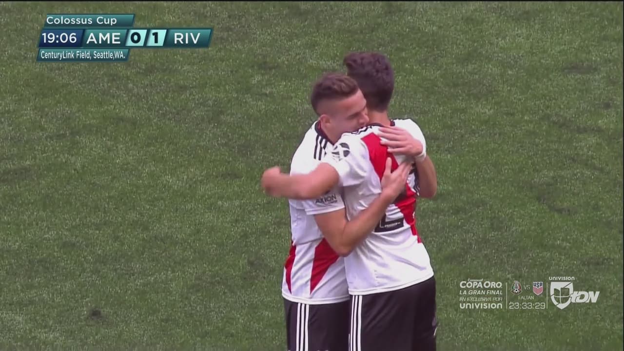 Tremendo golazo de River para el segundo frente al América
