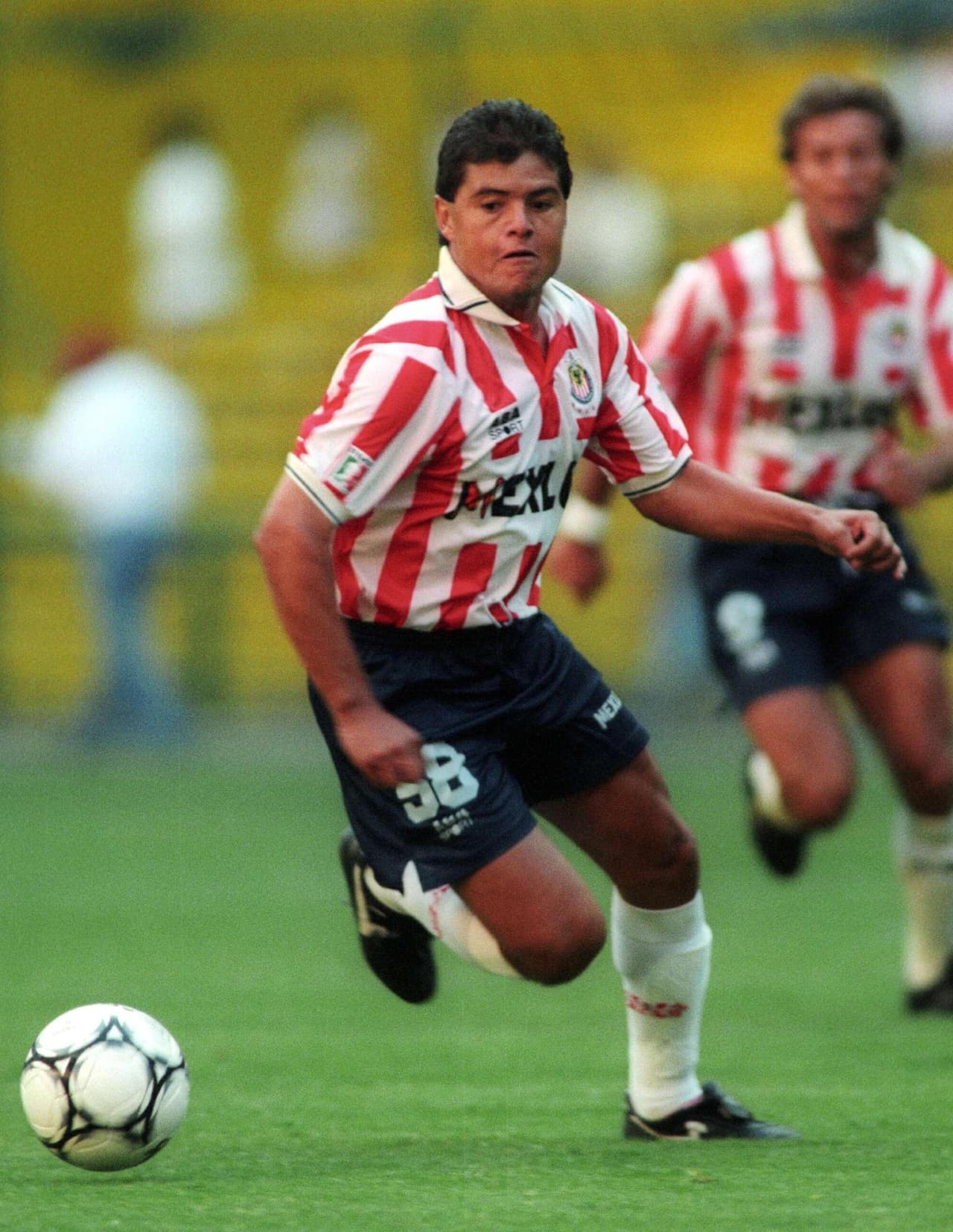 Daniel Guzmán ha tenido dos pasos por ambos equipos. Primero como futbolista y luego como entrenador. Sin embargo, no tuvo éxito en ninguna de sus facetas.