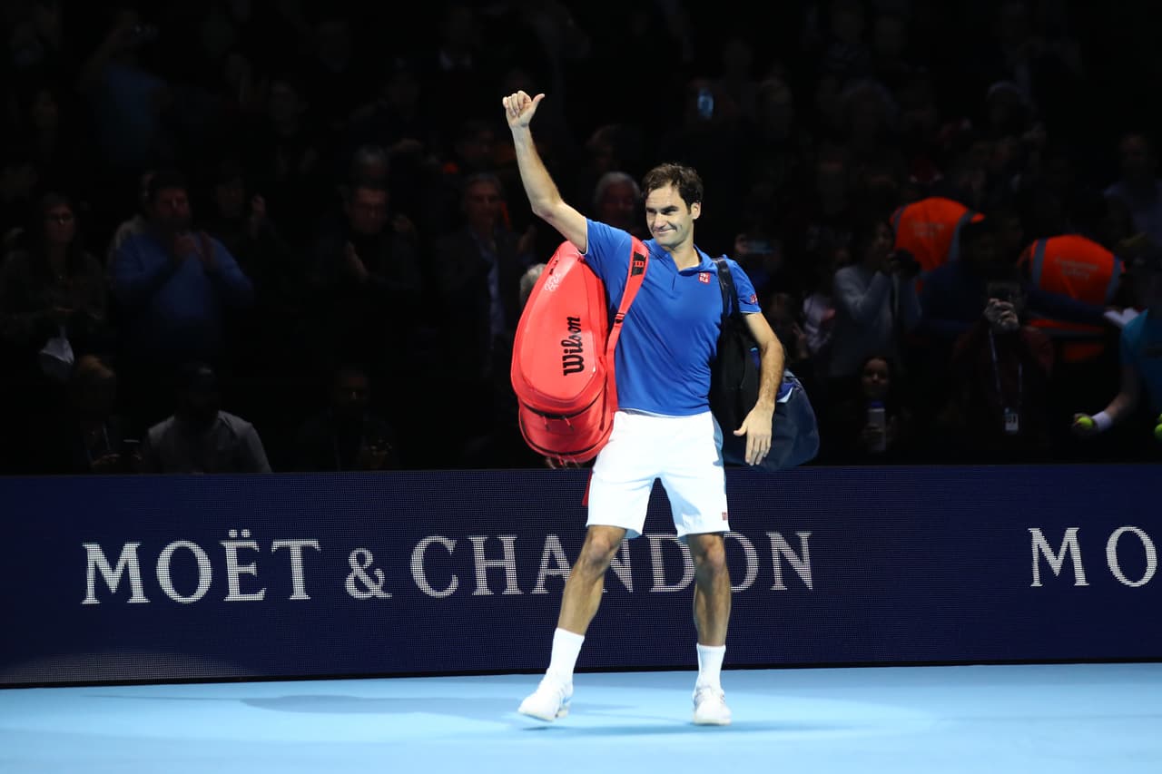 ATP Finals 2018 - En la semifinal se vio superado por Alexander Zverev con parciales 7-5 y 7-6, dejando escapar la oportunidad de disputar una final que le diera su título número 100 en el circuito ATP. Será en una próxima, Roger.