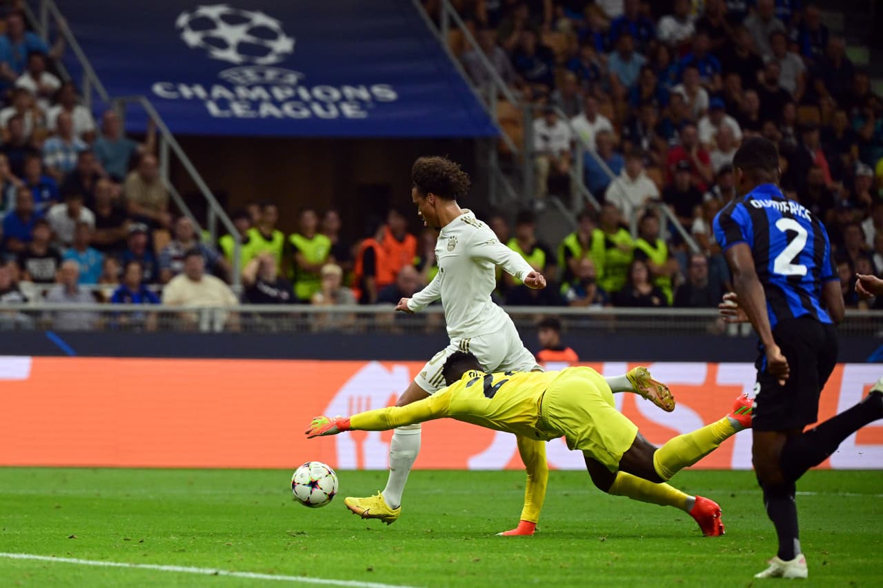 Leroy Sané fue el encargado de abrir el marcador apenas a los 25 minutos de juego.
<br>