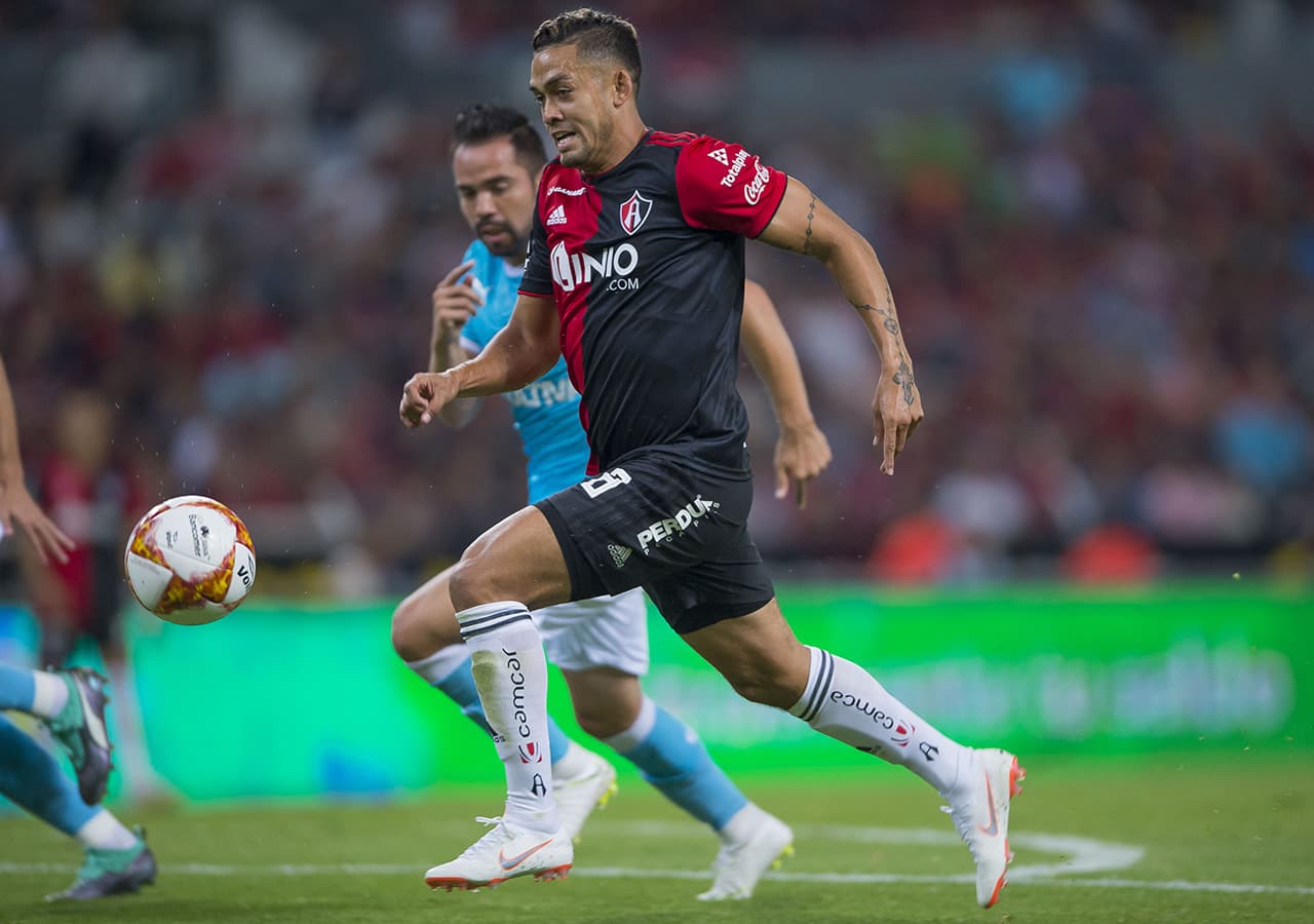 El delantero Raúl Rivero tuvo un remate en el palo durante la segunda etapa, siendo otra clara opción para Atlas.