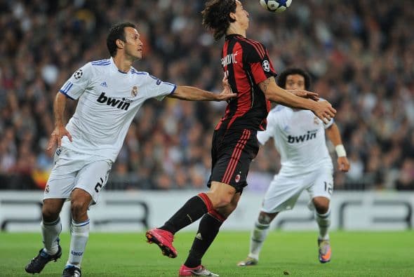 Los italianos intentaron recuperarse de esos goles con poca idea en ofensiva.