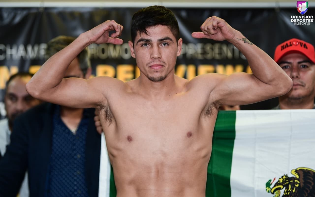 Yuriorkis 'El Ciclón de Guantánamo' Gamboa se pasó el límite de las 135 libras por cuatro onzas de cara a su pelea ante el mexicano Miguel 'Barreterito' Beltrán.