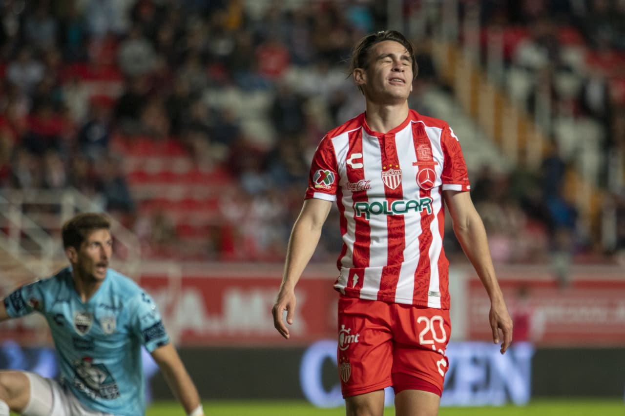 Con anotaciones de Román Ibarra y Franco Jara, los hidalguenses vencieron a Necaxa en el Estadio Victoria.